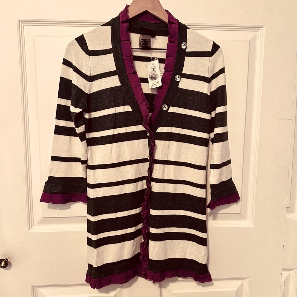 Vintage | Sweater | Striped Cardigan with Ruffle | Academic | Artsy | - Picture 10 of 10